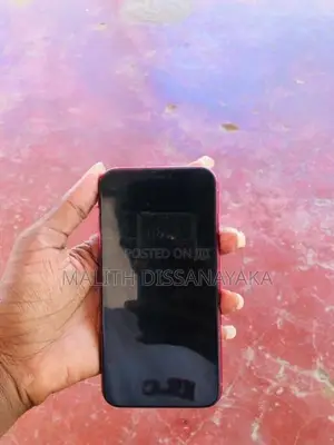 Apple iPhone XR (Used)