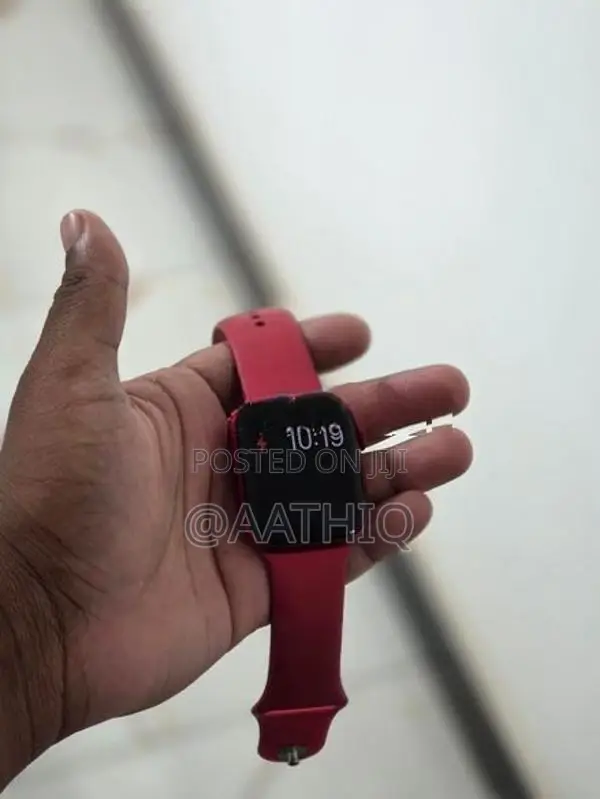 Apple Series 7