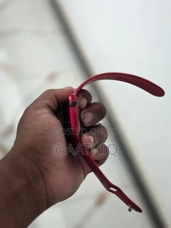 Apple Series 7