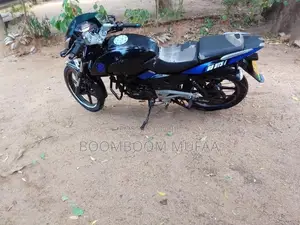 Bajaj Pulsar 180 2010