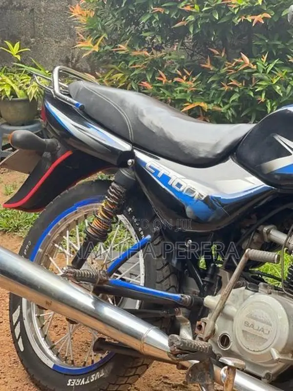 Bajaj CT100 2010