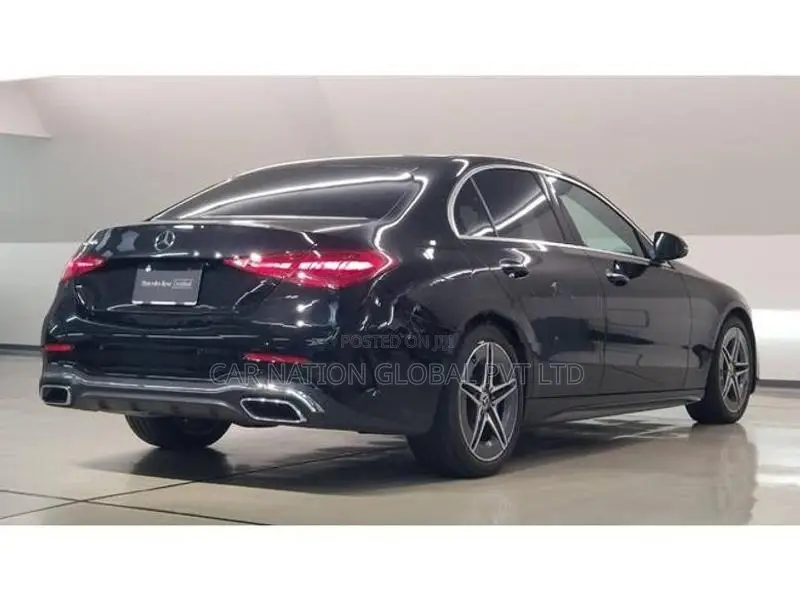 Mercedes Benz C200 Avantgarde AMG Line 2024