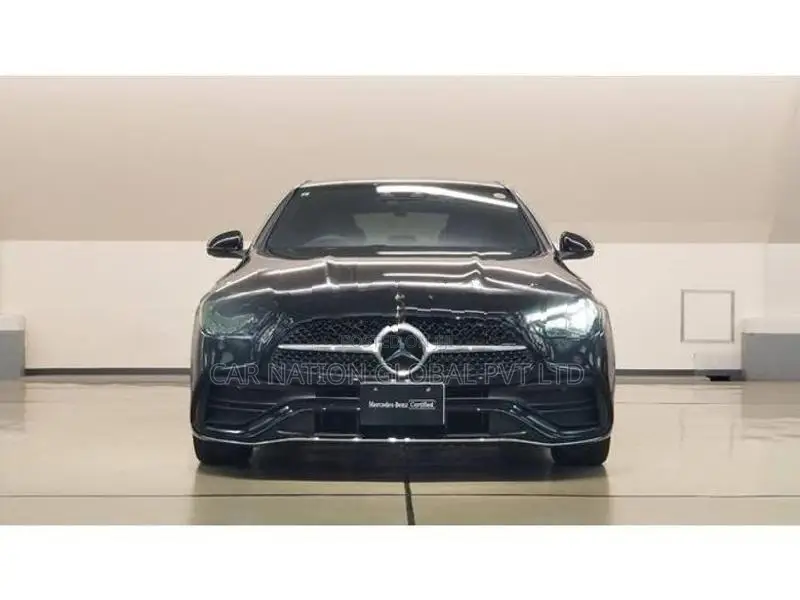 Mercedes Benz C200 Avantgarde AMG Line 2024