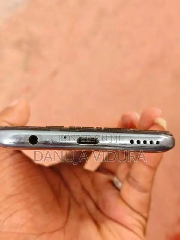 Huawei Nova 7 SE (Used)