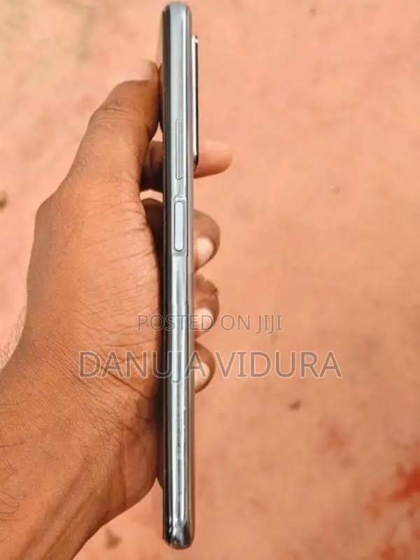 Huawei Nova 7 SE (Used)