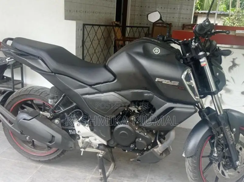 Yamaha Fzs V4 2025