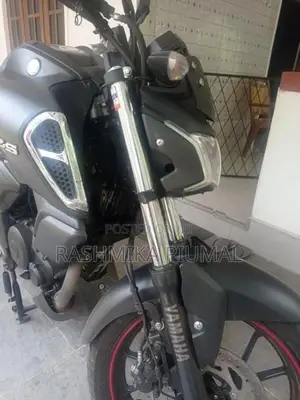 Yamaha Fzs V4 2025