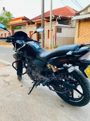 TVS Apache RTR 2011
