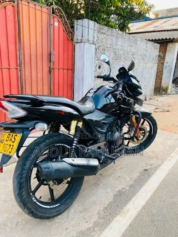 TVS Apache RTR 2011
