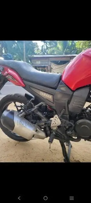 Yamaha FZ 2015