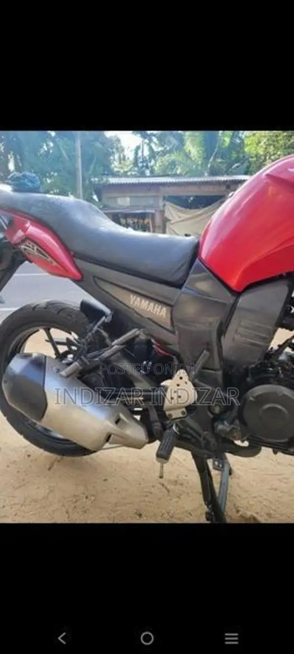 Yamaha FZ 2015