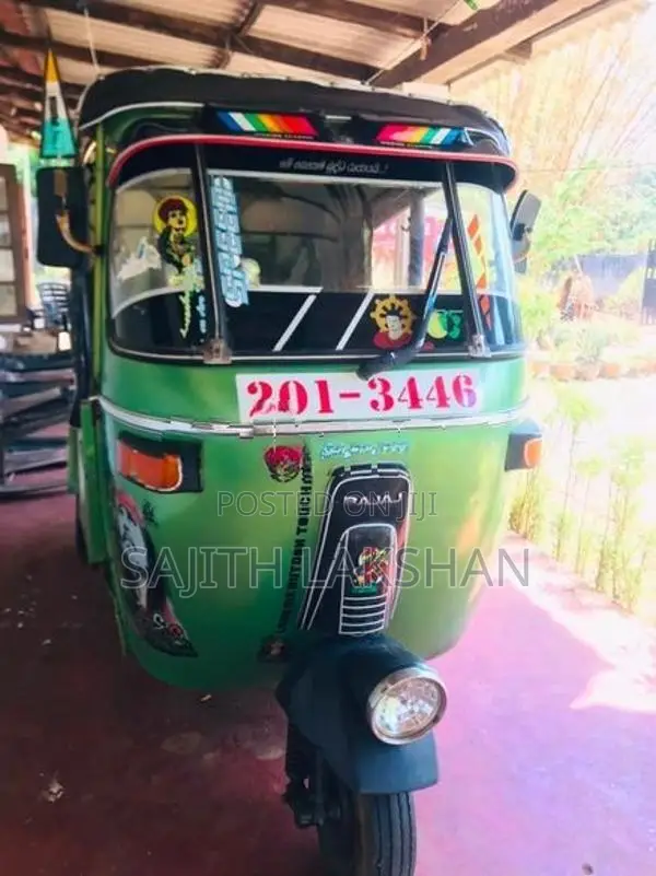 Bajaj RE 1995
