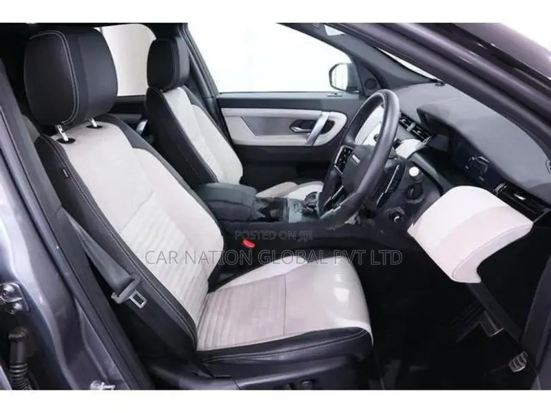 Land Rover Discovery Sport Dynamic HSE P300e 2025