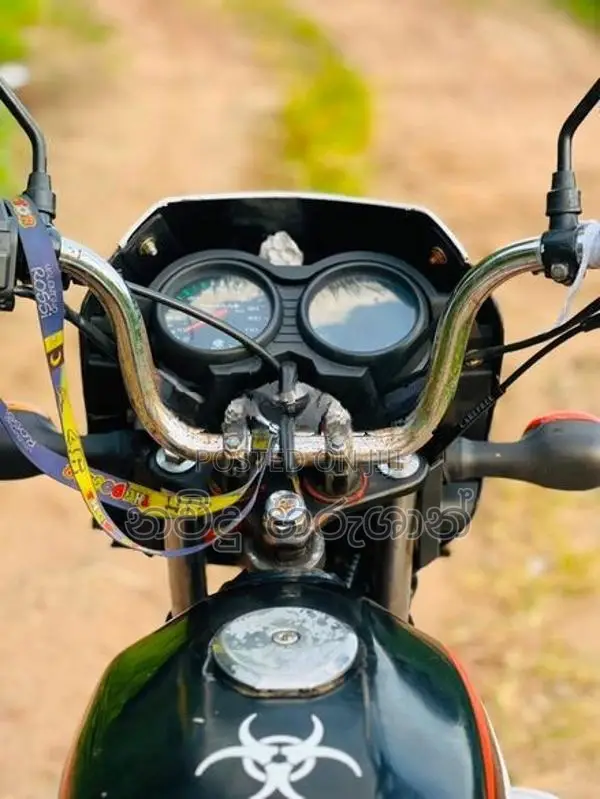 Bajaj CT100 2008