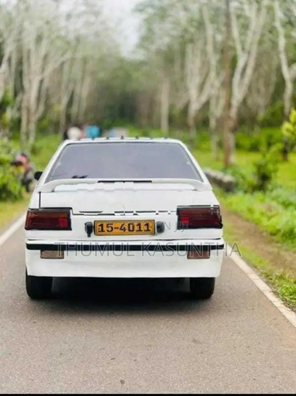 Mitsubishi Lancer C12 1988