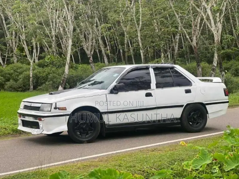 Mitsubishi Lancer C12 1988