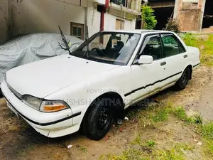 Toyota Carina 1989