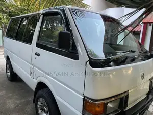 Nissan Vanette 1990