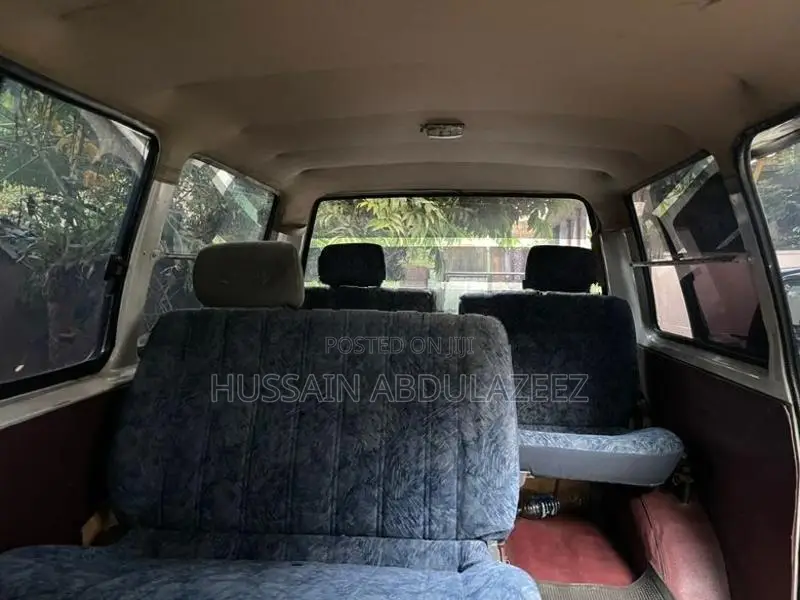 Nissan Vanette 1990