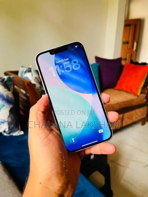 Apple iPhone 14 (Used)