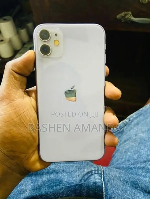 Apple iPhone 11 (Used)