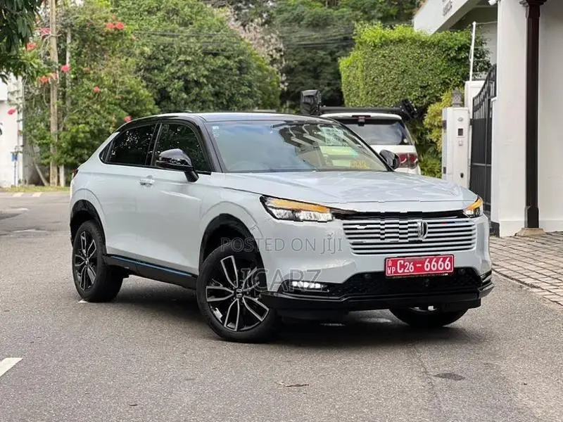 Honda Vezel Z Play Moonroof 10sp 2026