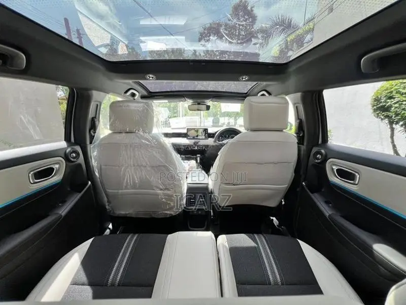 Honda Vezel Z Play Moonroof 10sp 2026