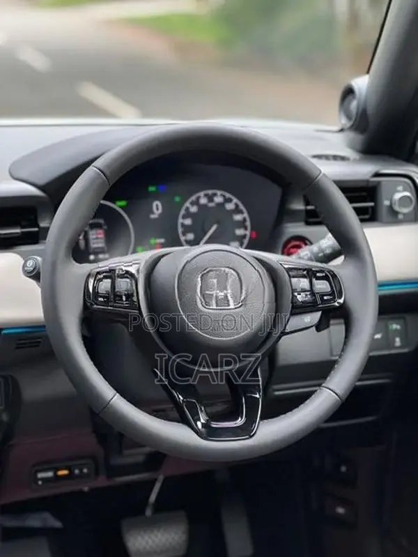 Honda Vezel Z Play Moonroof 10sp 2026