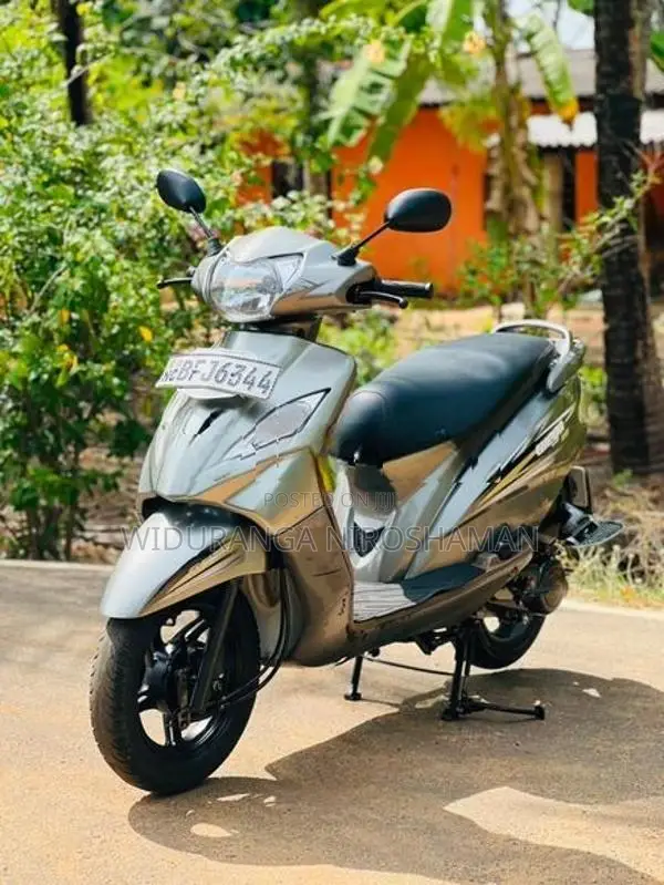 TVS Wego 110 2017
