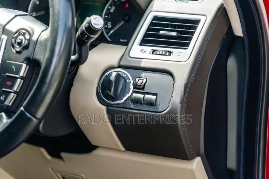 Land Rover Range Sport SUPERCHARGED HSE 2011