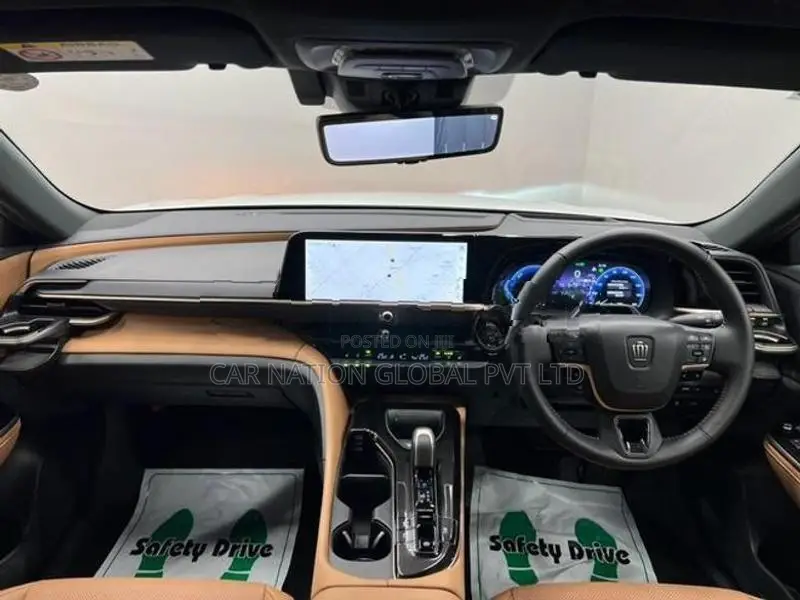 Toyota Crown SPORT Z 2025