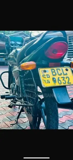 Bajaj Platina 100 2015