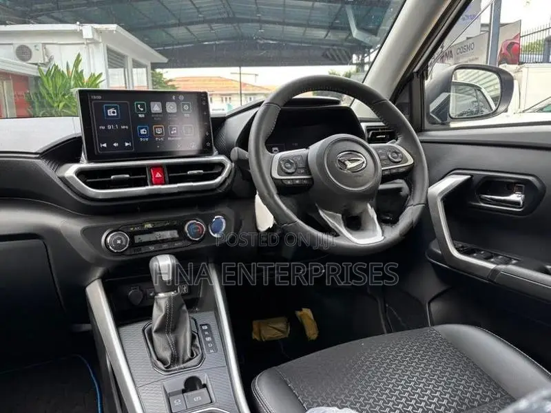 Daihatsu Rocky G Premium 2026