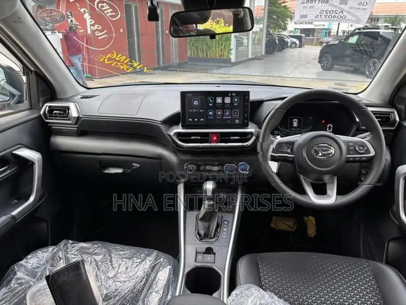 Daihatsu Rocky G Premium 2026