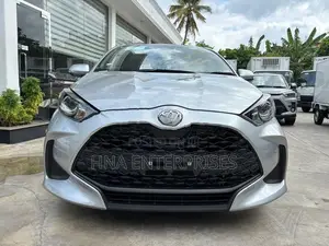 Toyota Yaris X Grade 2025