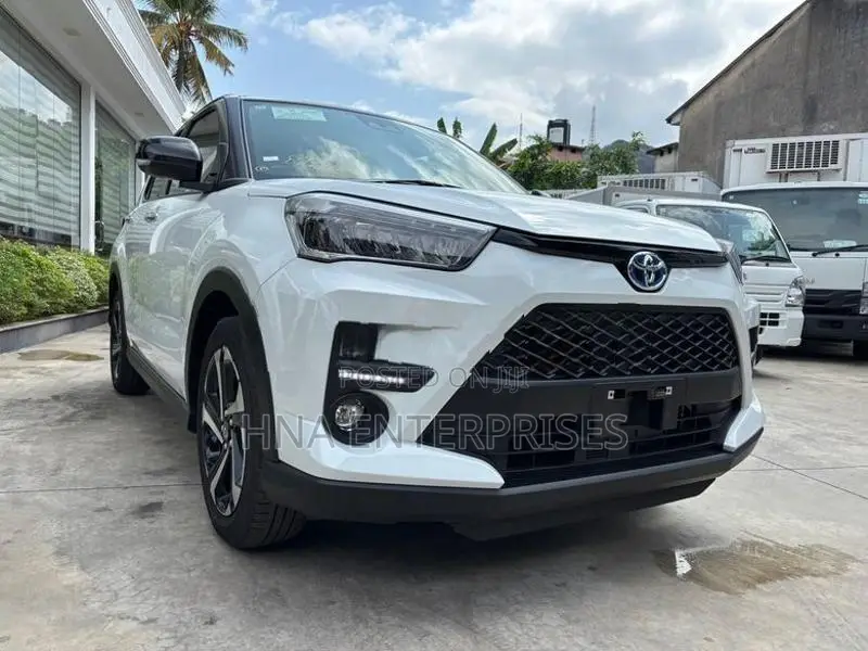 Toyota Raize Z Hybrid 2025