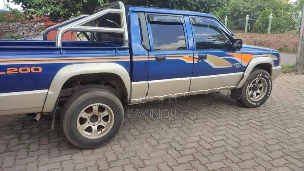 Mitsubishi L200 1996