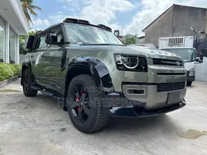 Land Rover Defender 110 X Dynamic 2025