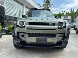 Land Rover Defender 110 X Dynamic 2025