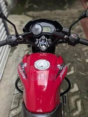 Bajaj Pulsar 135 LS 2015
