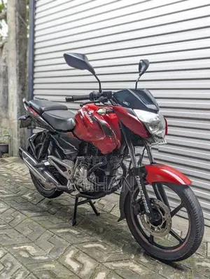Bajaj Pulsar 135 LS 2015