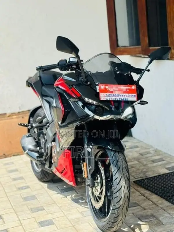 Bajaj Pulsar RS200 2026