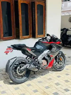 Bajaj Pulsar RS200 2026