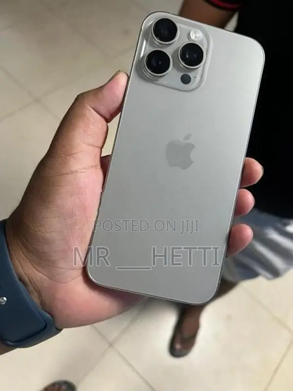 Apple iPhone 16 Pro Max (Used)