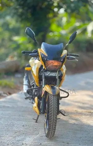 TVS Apache RTR 150 2015
