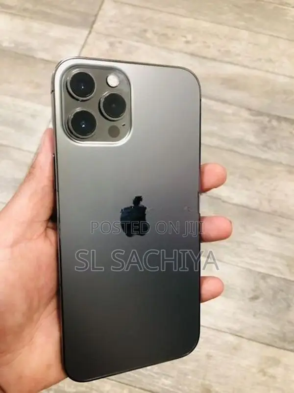 Apple iPhone 12 Pro (Used)