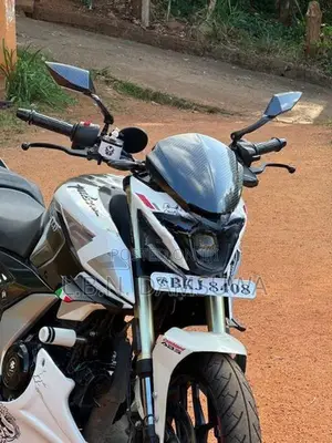 Bajaj Pulsar N160 2025