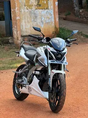 Bajaj Pulsar N160 2025