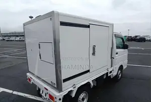 Suzuki Carry Freezer Truck 2025