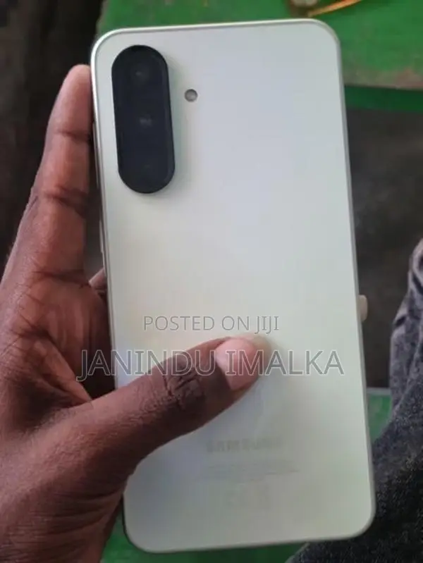 Samsung Galaxy A36 (Used)
